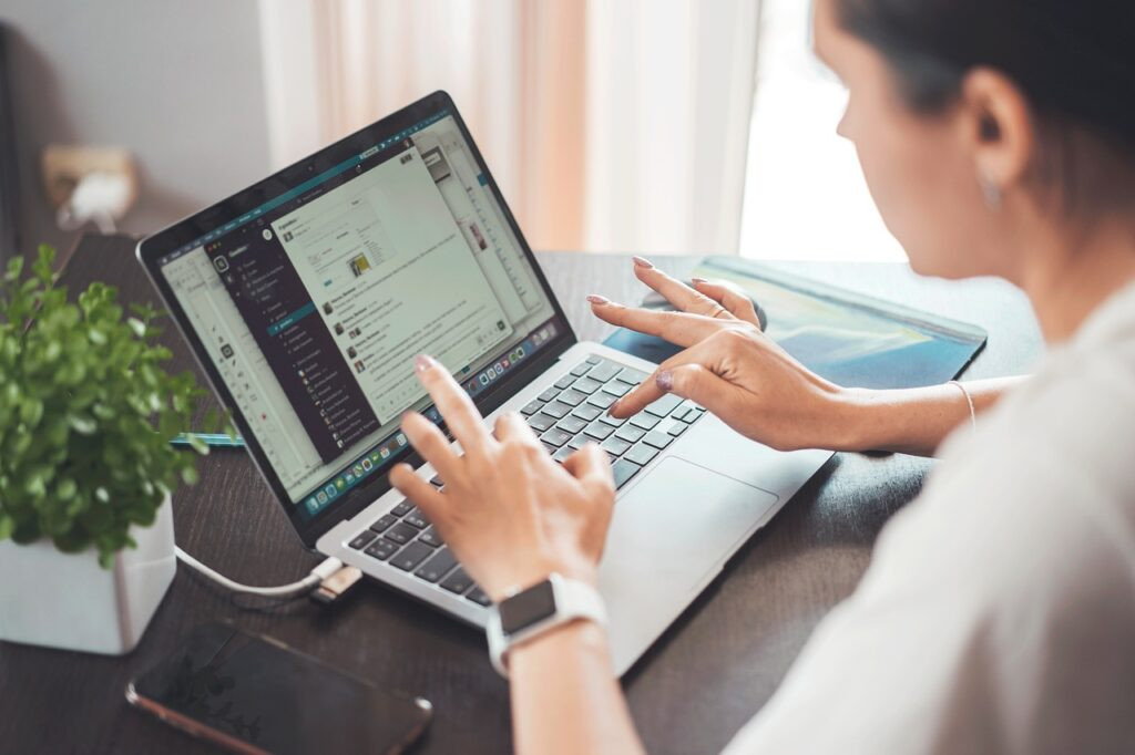 Courtier, comparateur ou assureur en direct : que choisir ?