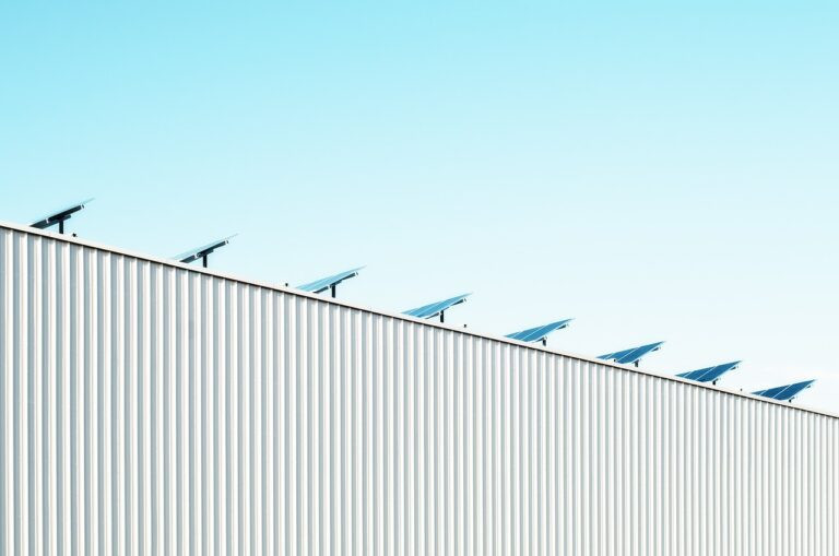 Offres d&rsquo;électricité verte : que signifie « 100 % renouvelable » ?